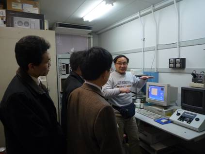 環境応用計測科学研究室の見学