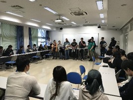 Advanced English Communication classへの参加の様子_1